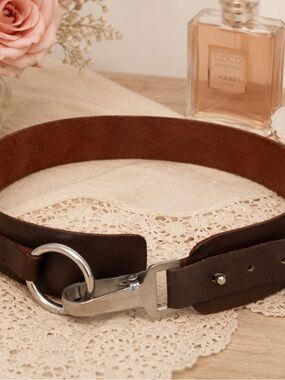 Women’s Wide Brown Leather Belt Silver Ring Hook Buckle Unbranded 33.25 x 2.5 In